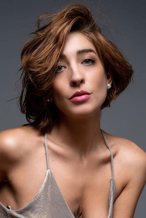 Cintia Cabrera as Samantha