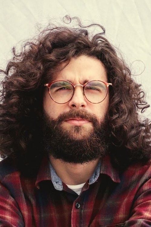 Lucas Pelaes as Rapaz na rua