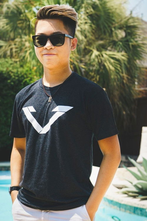 Jacob Vu as David Chu