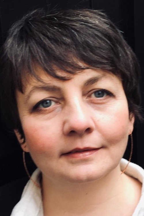 Caitriona McLaughlin as Girlfriend