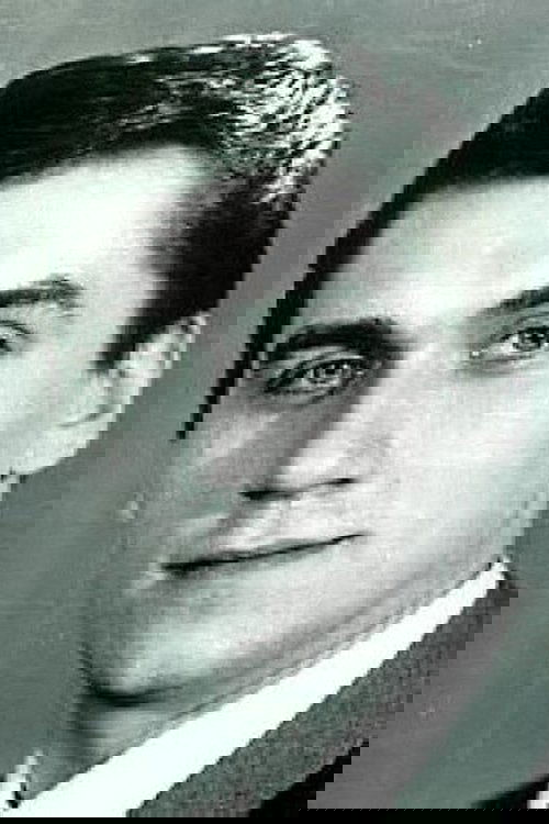 Viktor Zozulin as Yuriy