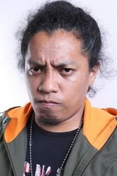 Arie Kriting as Jenggo