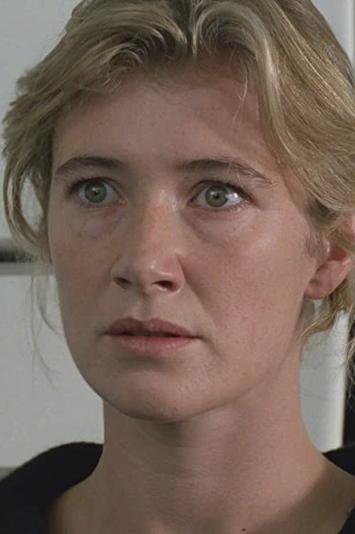 Lupe Barrado as Secretaria Paulina