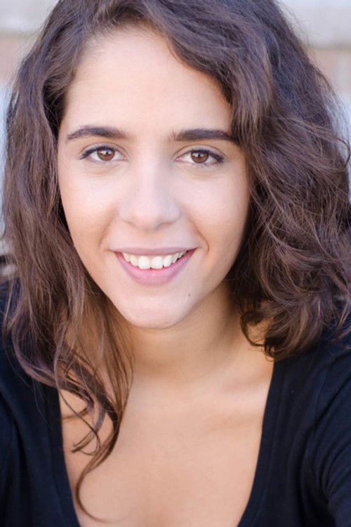 Isabella Pinheiro as Cathy Linton