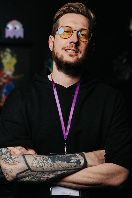 Julien Guellerin as Omega Zell / Morgan Lavande