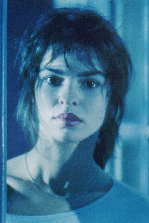 Marion van Thijn as Lily