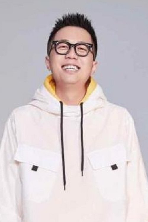 Mi Le as (fat commentator)