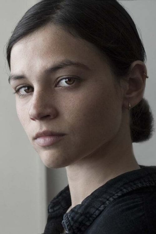 Joy Rieger as נינה