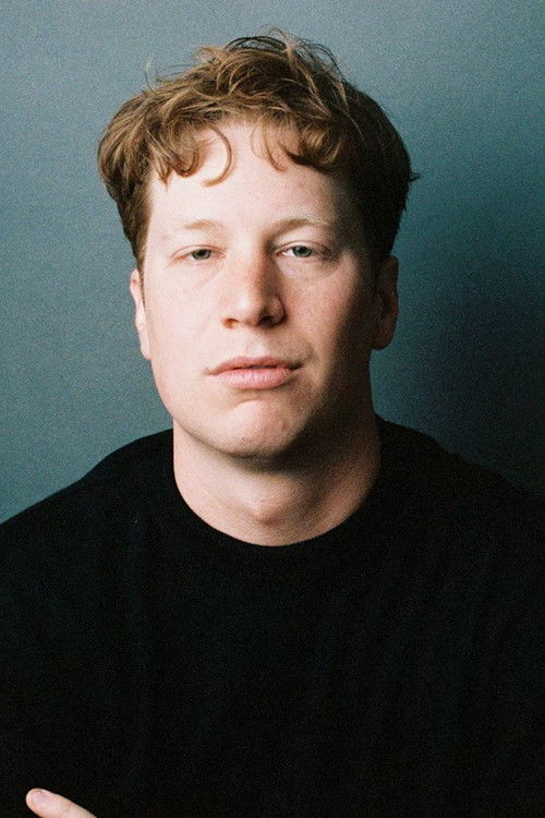 Austin Zollars as Artie