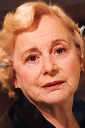 Manuela Cassola as Madame Manuela