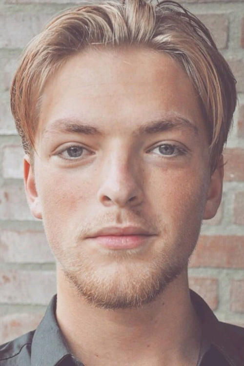 Koen van der Molen as Dex