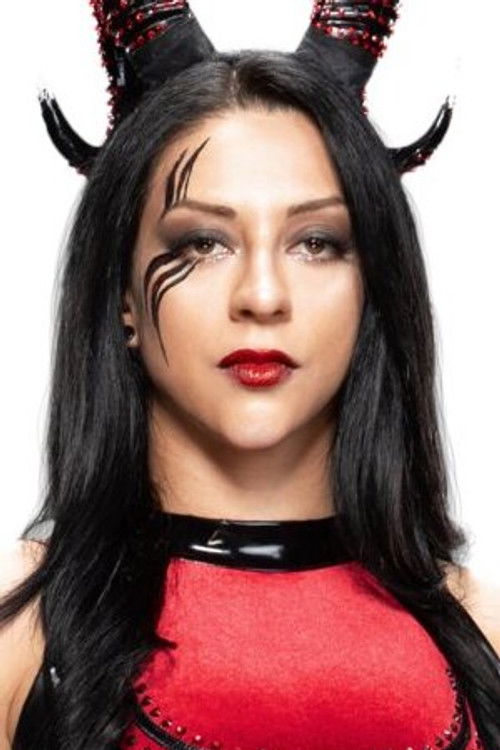 Ana Stephanie Vaquer González as Stephanie Vaquer