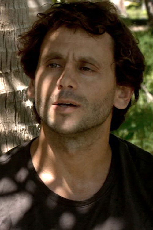 Yanick Gentil as Self - Plongeur