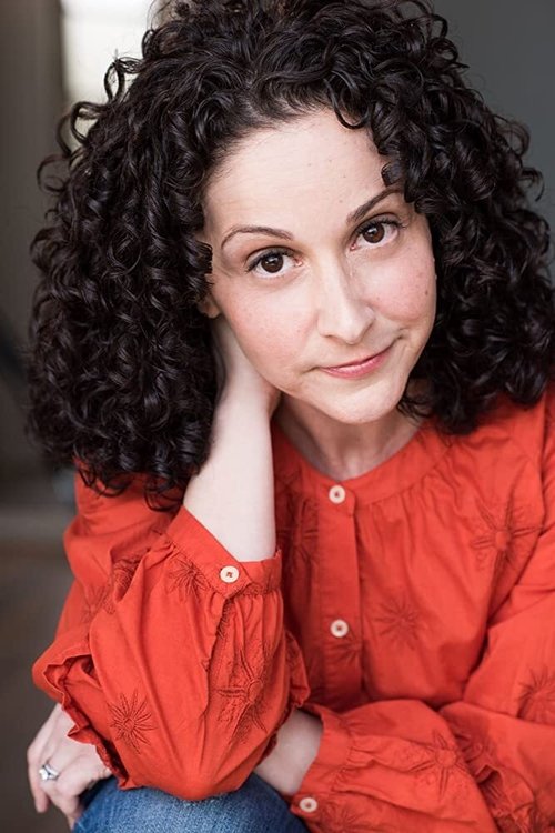 Senta Moses as Karen