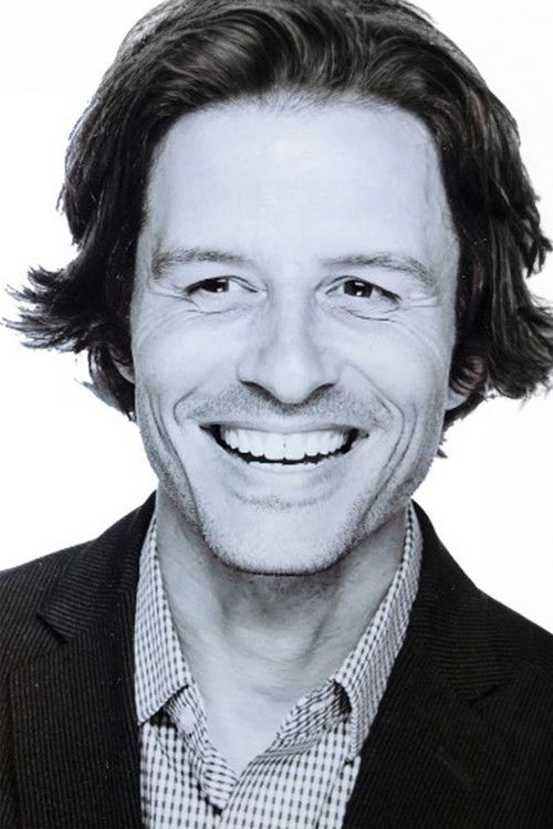 Mike Ogden as Frank Donovan