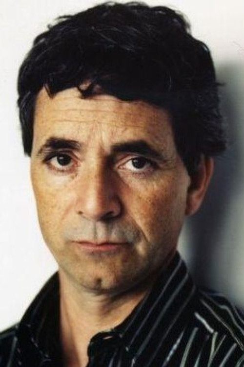 Yves Verhoeven as Justin