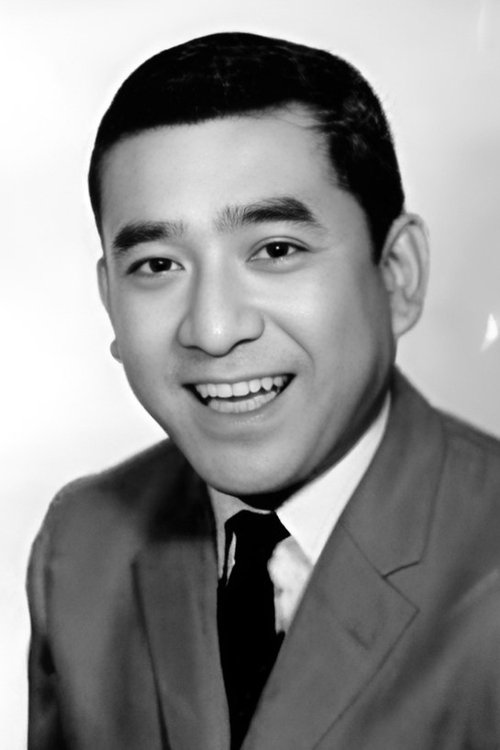 Chu Arai as Akira Akagawa