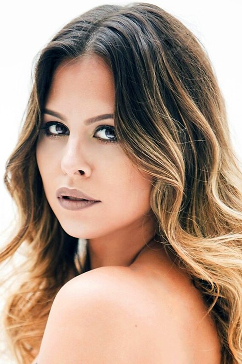 Andrea Quattrocchi as Valeria Aguirre