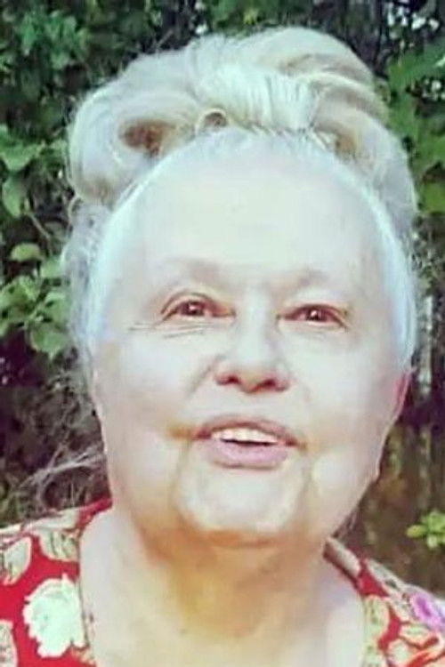 Nina Shilnikova as (voice)