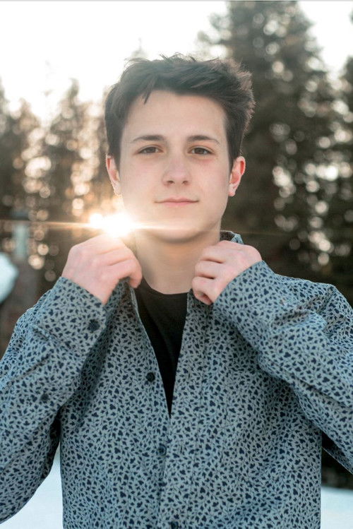 Elijah Cook profile photo