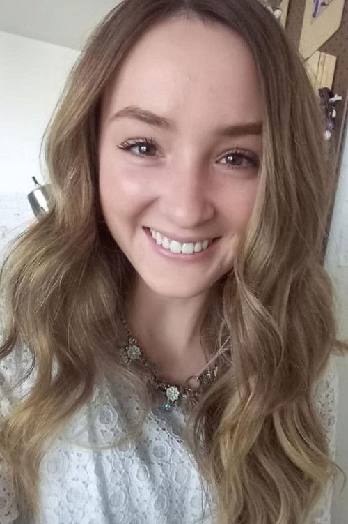 Rachel Isaacson as Emma