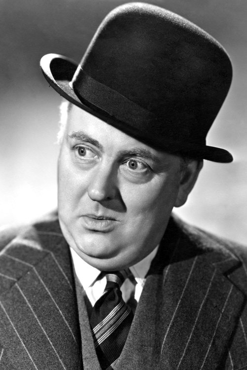 Raymond Lovell as Sir Digby Montague