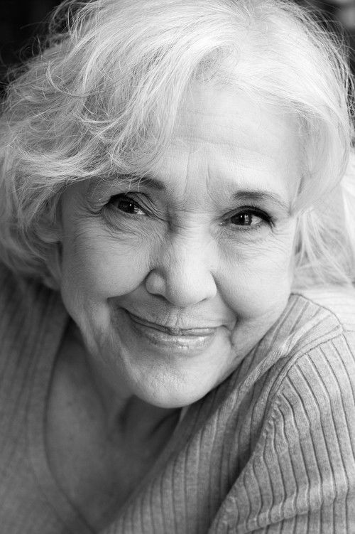 Frédérique Collin as Dolorès