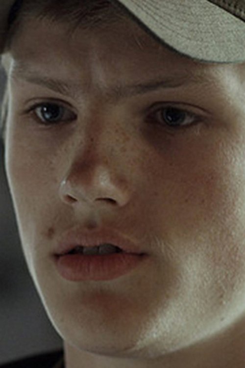 Benjamin Wandschneider as Jonas