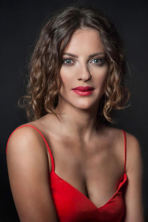 Εμμανουέλλα Χαραλάμπους-Έγκελ as Ειρήνη