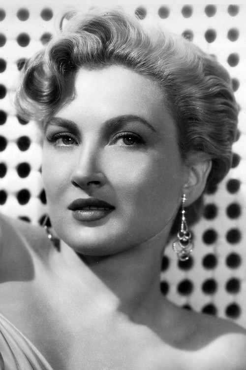 Carol Ohmart as Lisa Grimaldi