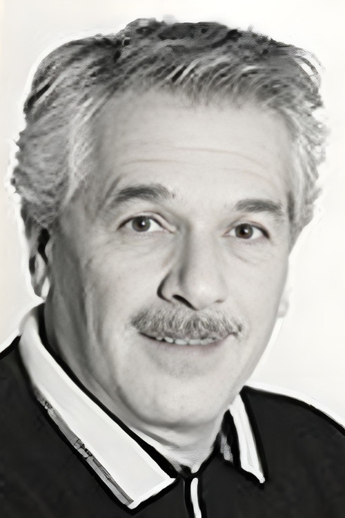 Michel Muller as La Violette