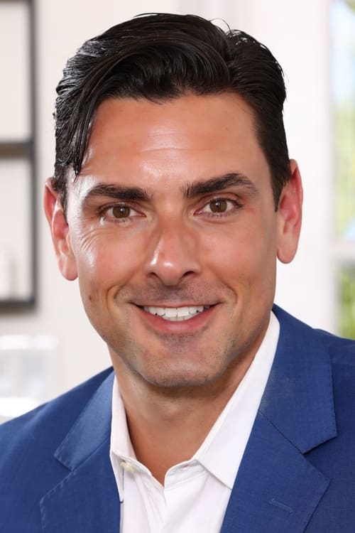 Ryan Driller as Warren