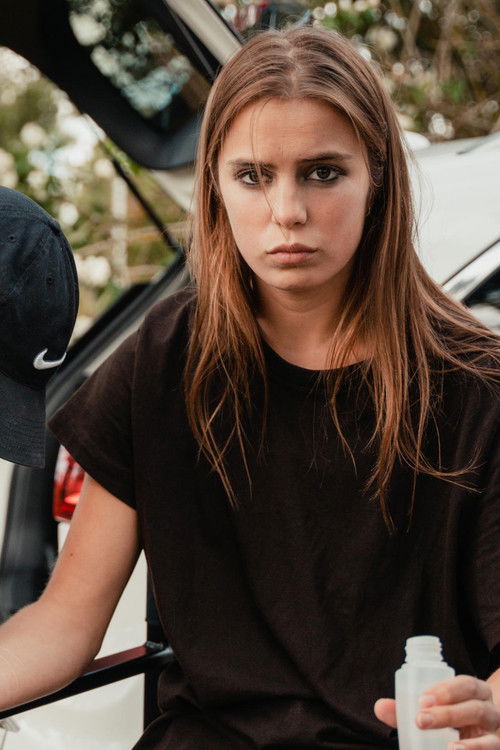 Freddie Mosten-Jacob as Tove