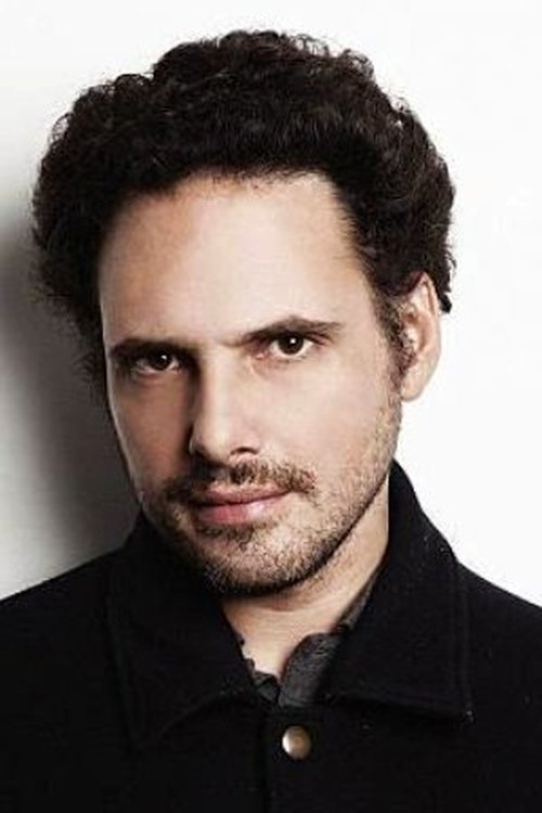 Elie Wajeman as Copain de Chloé