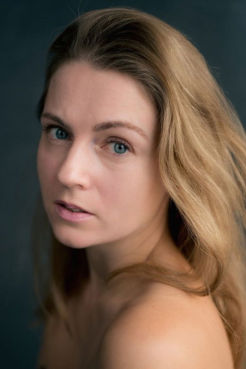 Iryna Bardakova as Liza