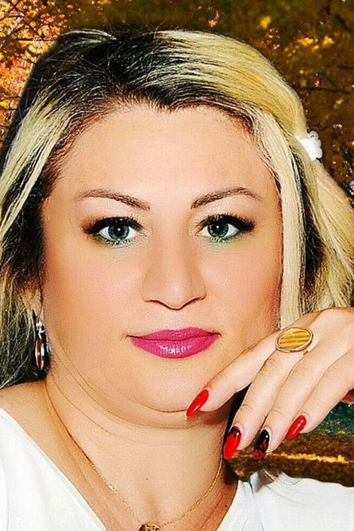 Zulfiyya Eldarqizi as Rafiga