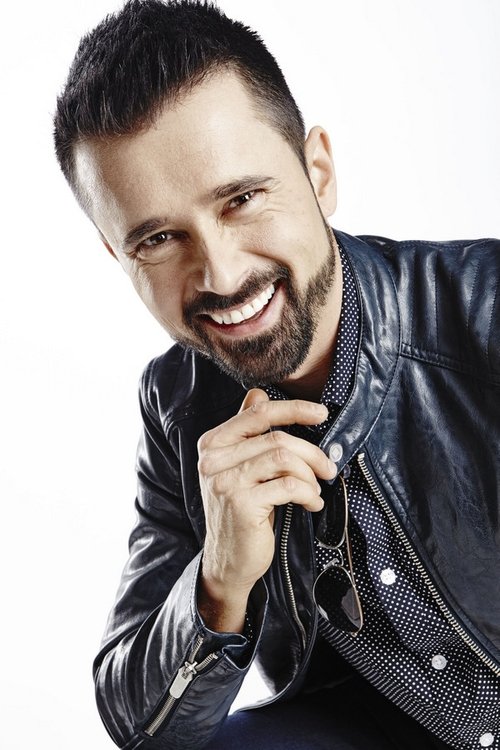 Tomasz Podsiadły as Waiter Dobromir