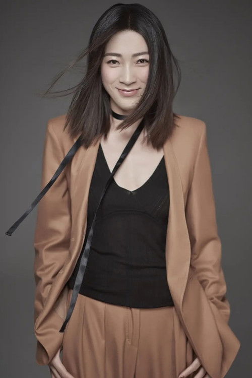 王俏 as 李童姑姑