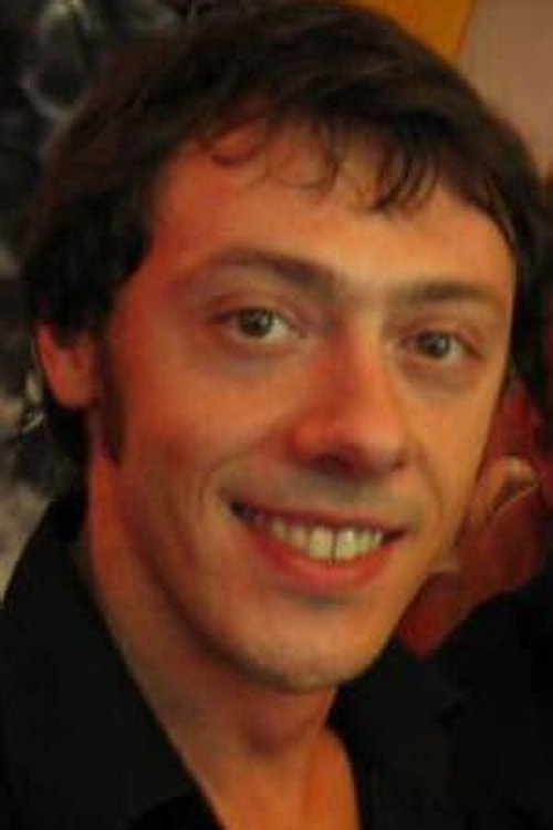 Francesco Malcom as Ragazzo