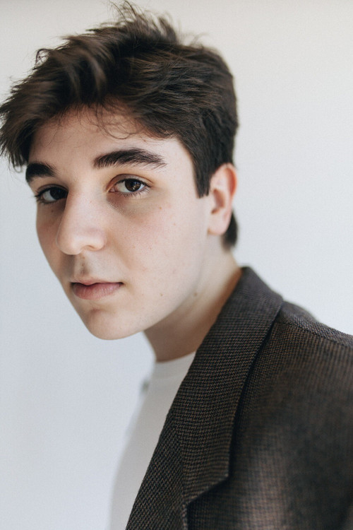 Arthur Fleck as Luis