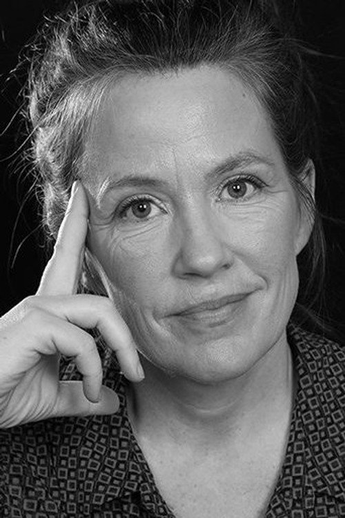 Sofi Ahlström Helleday as Jenny