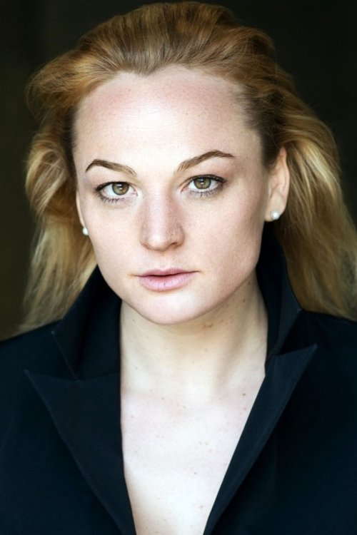 Lena Baader as Tina Ritter