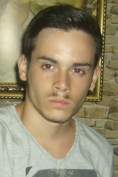 Salvatore Abruzzese as Toto