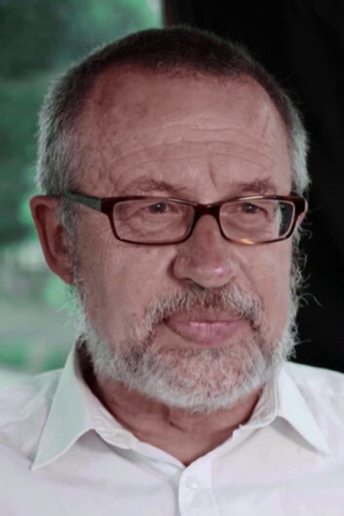 Kurt Möser as Himself