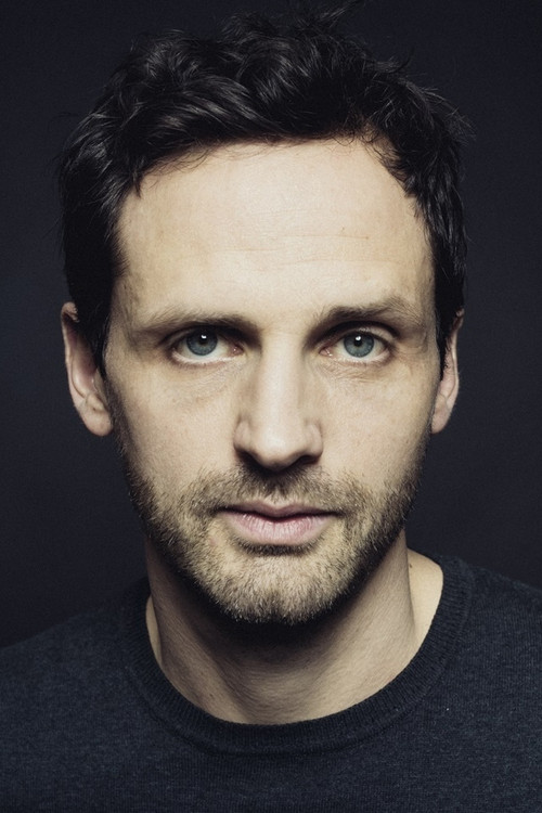 Antoine Levannier as Father babysitting