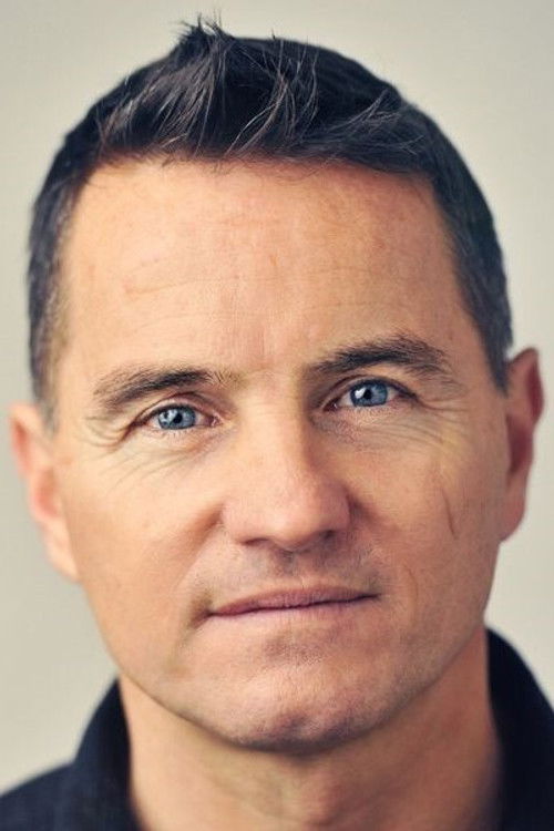 Alain Laub as Le mécène