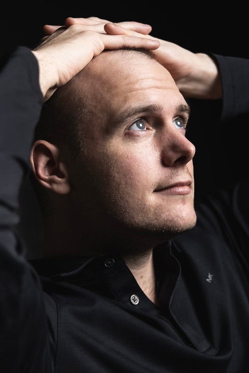 Michaël Bisaillon as Figurant