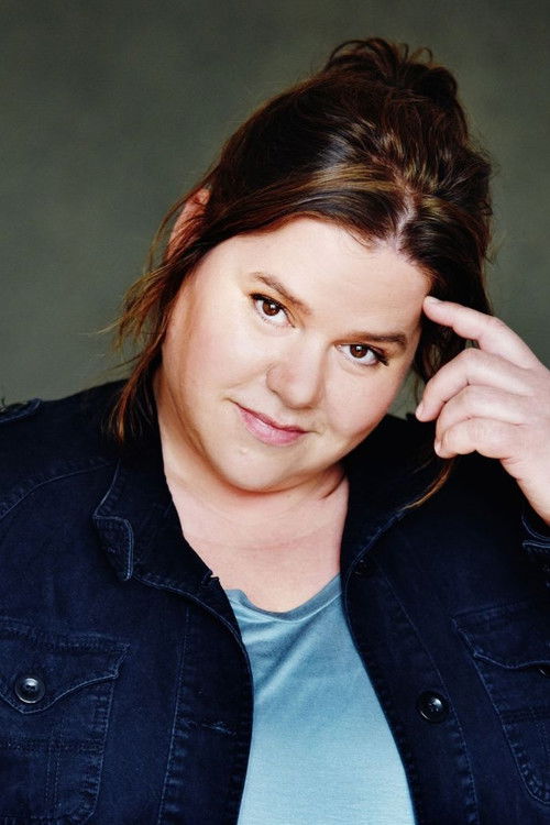 Nadine Wrietz as Pia Ganz