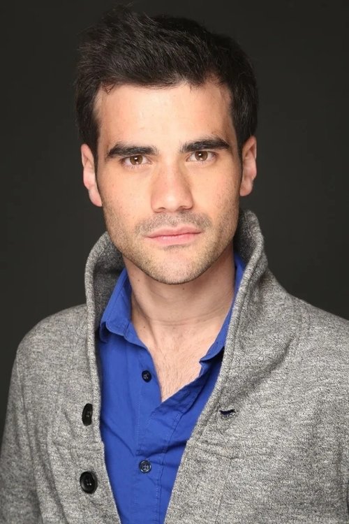 Germán Valdez as Beto