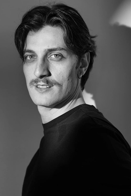Gianluca Galati as Giorgio